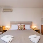 Dimitris Apartamento Karavomylos
