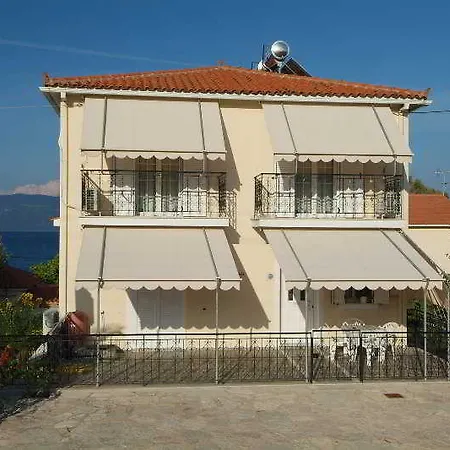 Dimitris Karavomylos