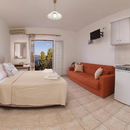 Apartamento Dimitris Karavomylos