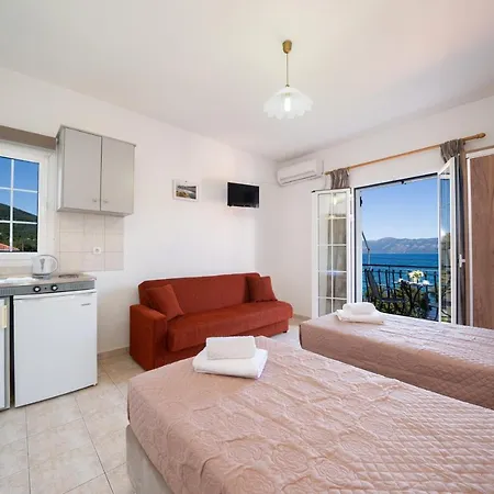 Dimitris * 凯法米洛斯