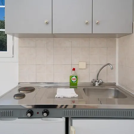 Dimitris Karavomylos