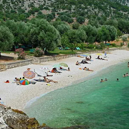 Dimitris 凯法米洛斯