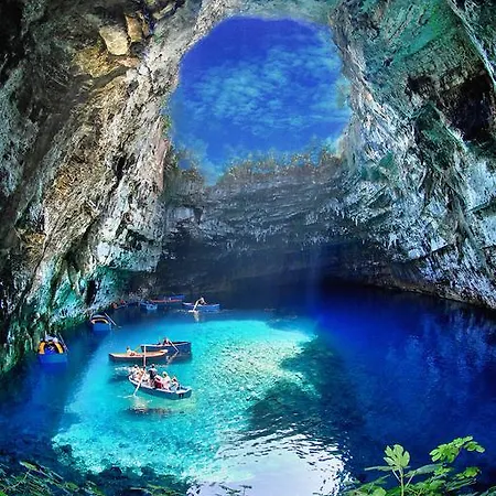 公寓 Dimitris 凯法米洛斯