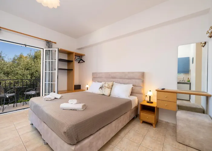 Dimitris Appartement Karavomylos